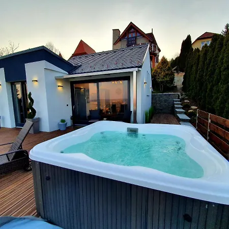 Bagoly Wellness Bed & Breakfast Pecs
