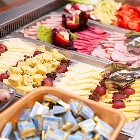 לינה וארוחת בוקר Bagoly Wellness