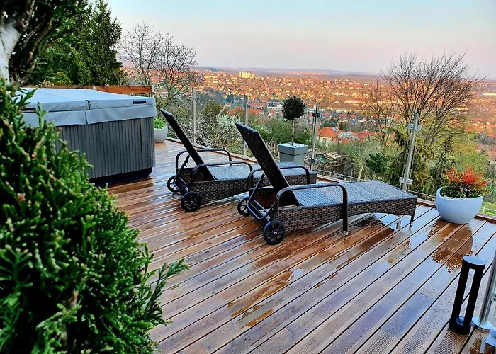 B&B Bagoly Wellness 페치